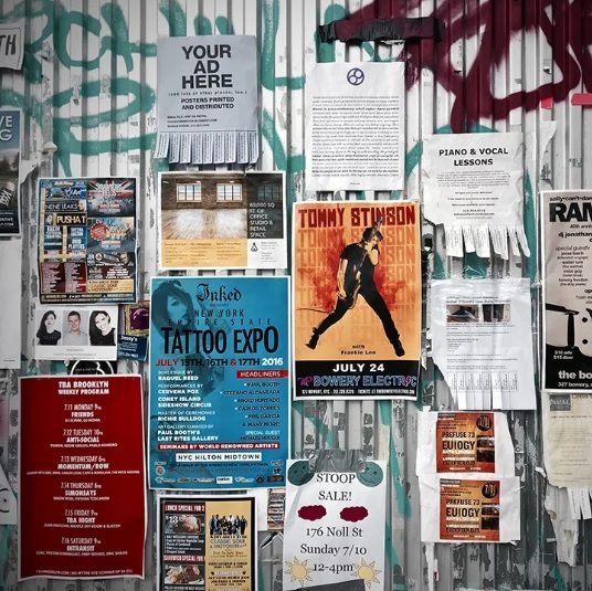 دنیای پوستر ها